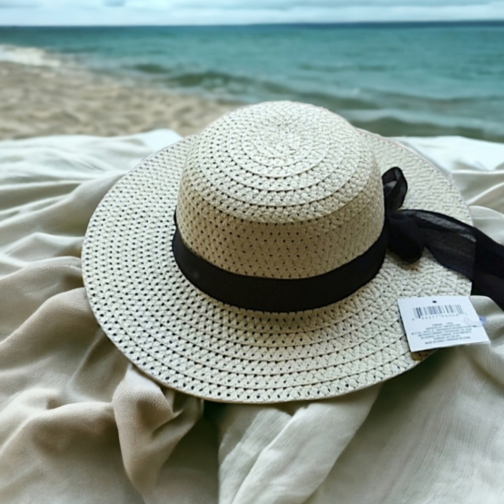 NEW W/TAGS- Sun Hat